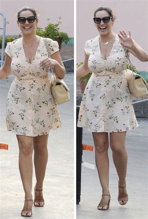 Kelly Brook Puts On An Eye Popping Display In Busty Floral Mini Dress