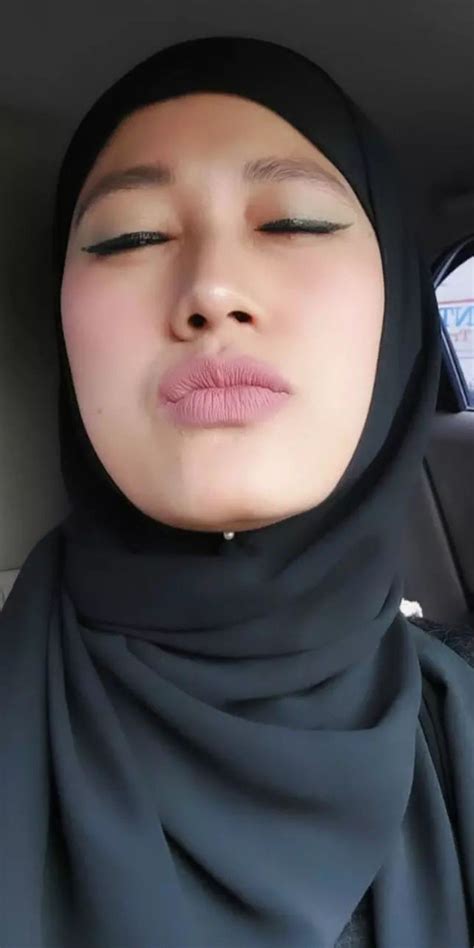 beautiful hijab mature faces girls lips hijabista abaya bonsai