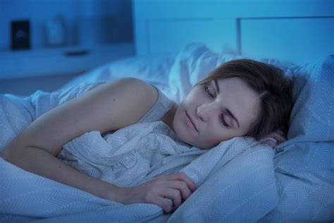Say Goodbye To Sleeping Pills 6 Natural Ways To Fall Asleepbroke And Chic