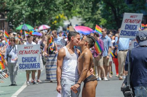 Party All Month Long At Nyc S Gay Pride 2017 Celebration
