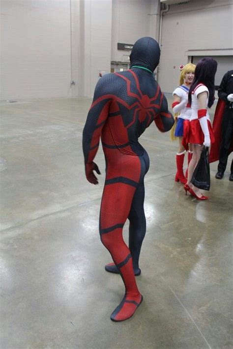 spiderman hunk gaymer pinterest spiderman cosplay and male cosplay