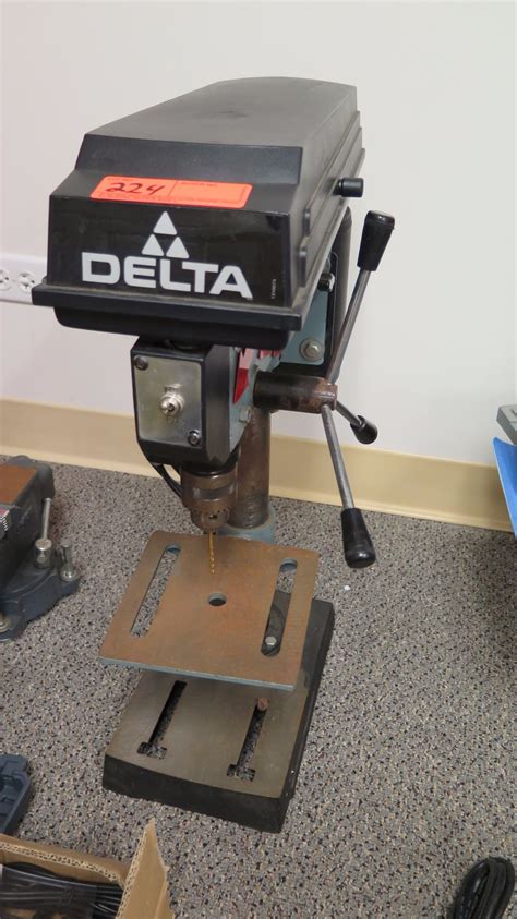 Delta 8 Inch Drill Press Model 11 950 Oahu Auctions