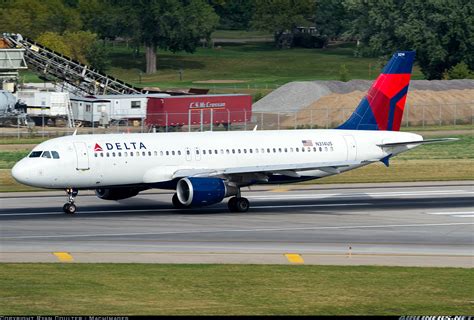 airbus   delta air lines aviation photo  airlinersnet