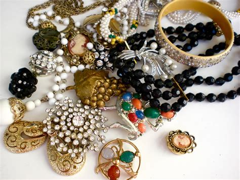 fine antique jewelry   delightful possession bb business blog