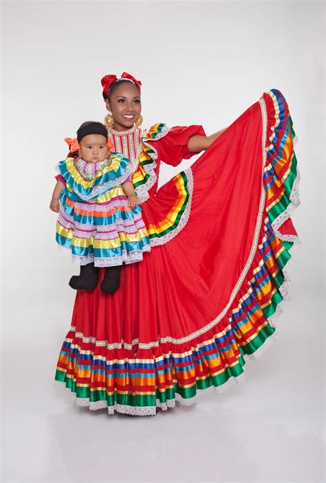Traje De Jalisco Tipo Profesional Para Mujer Bailables Danza 2 600