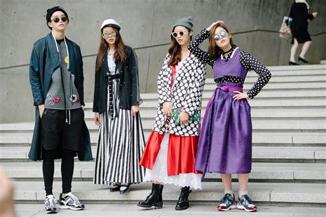 street style at seoul fashion 2014 vogue