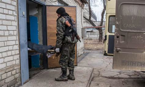 Fears For Ukraines Ceasefire As Clashes With Russia Backed Rebels