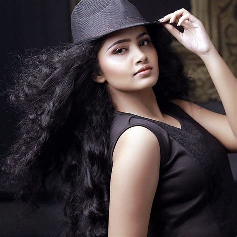 Anupama Parameswaran Hottest Pictures And Hd Wallpapers