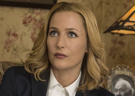 gillian anderson as scully