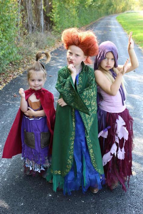 it s just a bunch of hocus pocus costumes sister halloween costumes warm halloween costumes