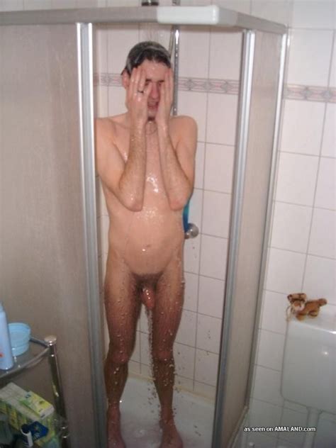 Pics Of A Skinny Gay Guy Shaving In The Shower Pichunter