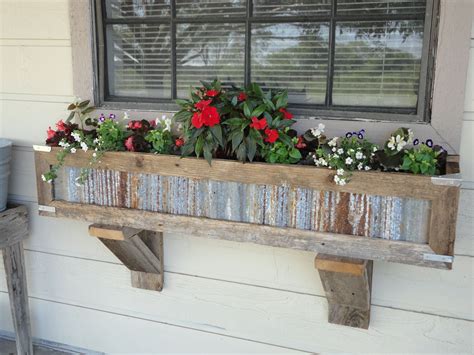 love  handcrafted rustic window box planter crafted   reclaimed cedar  tin