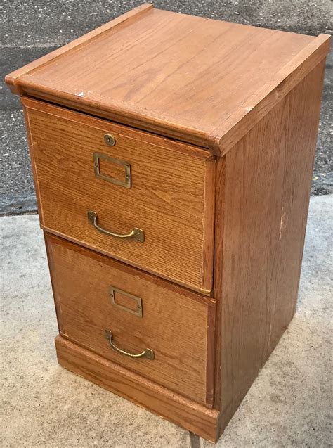 uhuru furniture collectibles reduced   drawer file cabinet