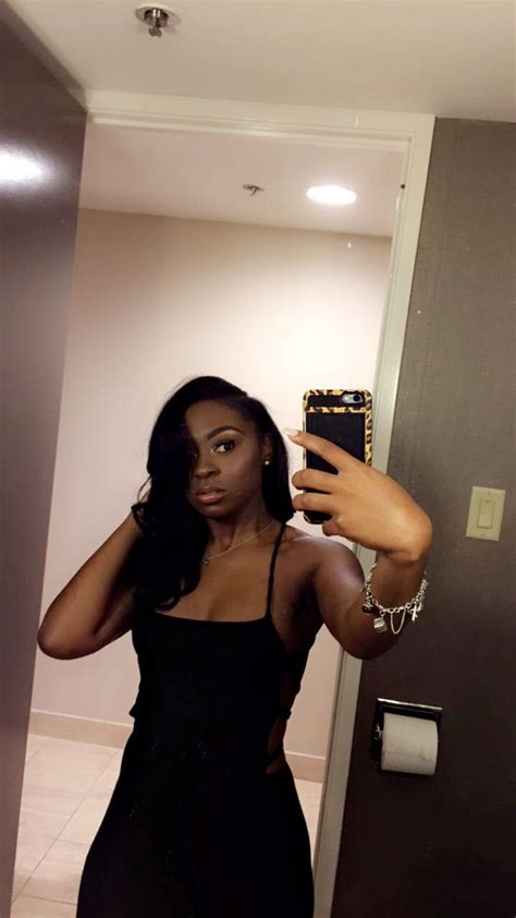 houstongirls blackgirlmagic mirror selfie black girl