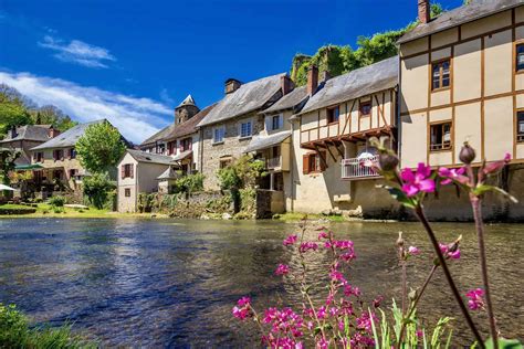 french villages top    visit south tours