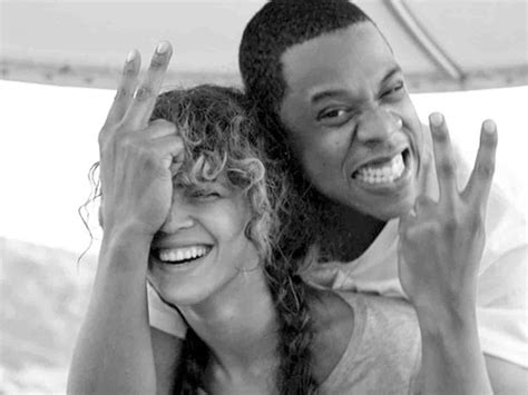 15 photos that prove beyonce and jay z are still crazy in