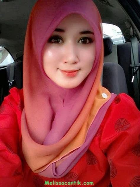 Very Cute Indonesian Girl Wearing Hijab Photography That