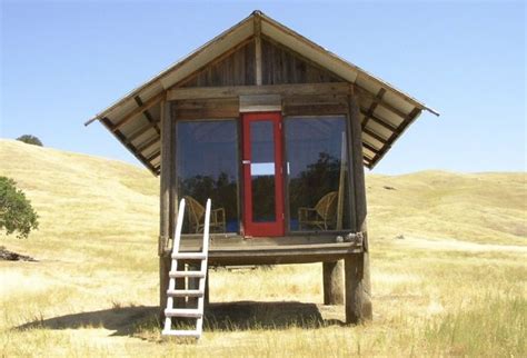 cabin  stilts camp ideas pinterest