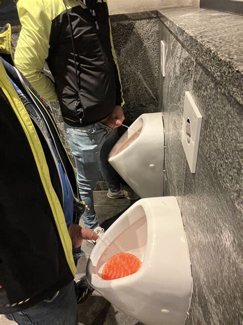 pisspals on twitter salzburg peeing piss pisse pissen pissing