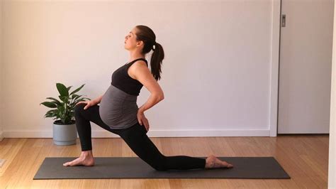5 Best Exercises For Sciatica During Pregnancy