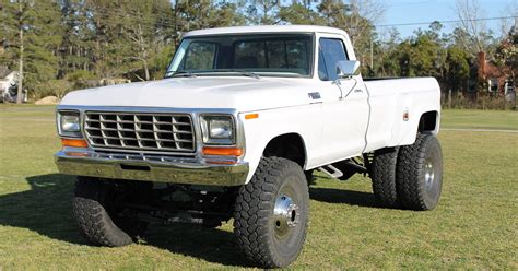 ford      dually  ford daily trucks