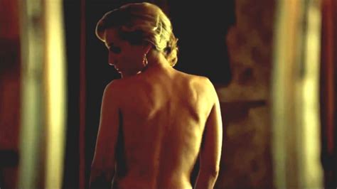 Gillian Anderson Nude And Naked Leaked Photos And Videos Gillian