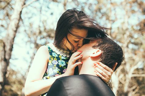 You Need To Think About These 3 Things Before You Hook Up