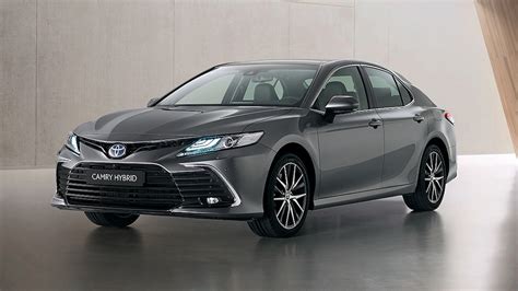 toyota camry autobildde