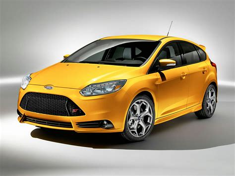 ford focus st price  reviews features