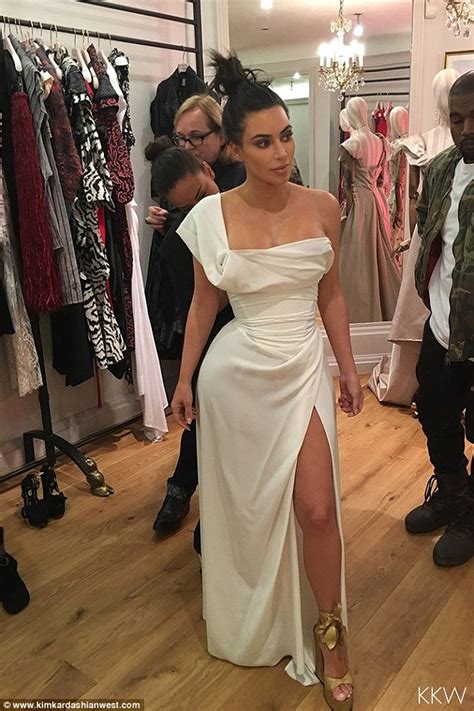 kim kardashian explains why she chose this sexy number for