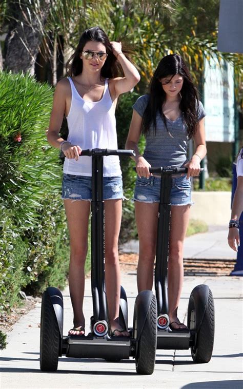 Fashion For Glam Sexy Siblings Kendall And Kylie Jenner