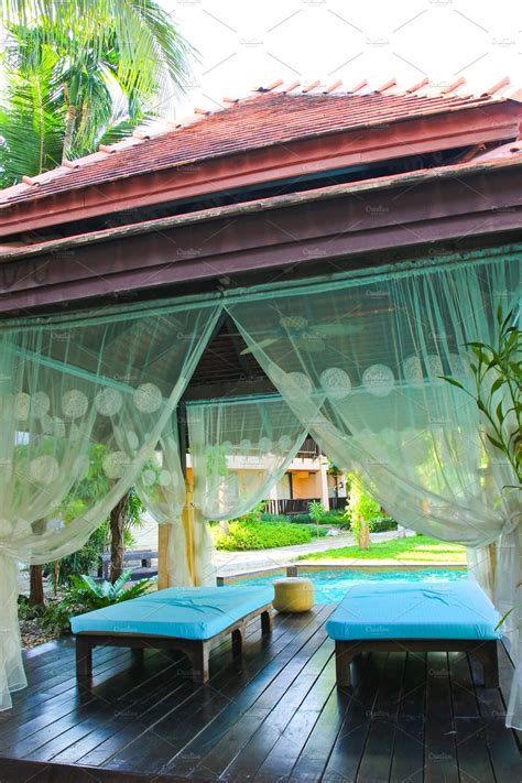 outdoor massage  tropical garden high quality health stock