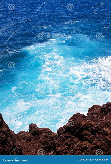 deep blue water maui hawaii stock image image  beautiful horizon