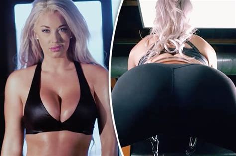sexy instagram model laci kay somers posts x rated bum