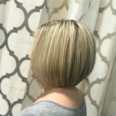 30 Super Hot Stacked Bob Haircuts Short Hairstyles For Women 2021