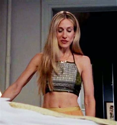 satc season 2 carrie bradshaw outfits city outfits carrie bradshaw