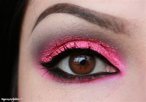 Hot For Pink Makeup Tutorial · How To Create A Pink Eye