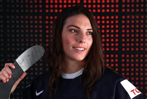 7 Things To Know About U S Women S Hockey Player Hilary Knight Ahead