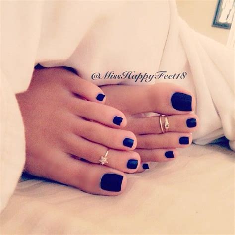 misshappyfeet18 instagram post feet nails pretty toes toe nails