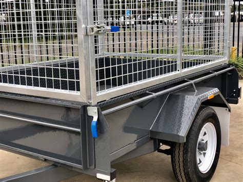 modern dlx  saxle trailer cage optional modern trailers
