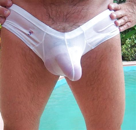 Speedo Bulge Cock Exposed 17 Pics Xhamster