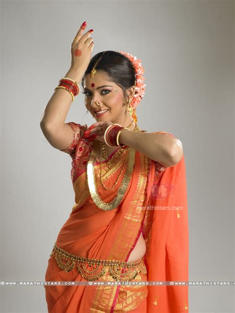 Sonalee Kulkarni Marathi Actress Photos Biography Wiki Movies
