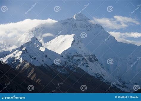 north face mt everest stock photo image
