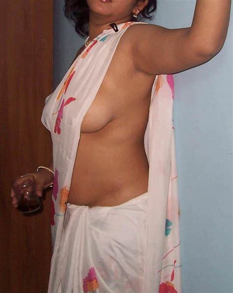 indian bhabhi removed clothes without bra pic