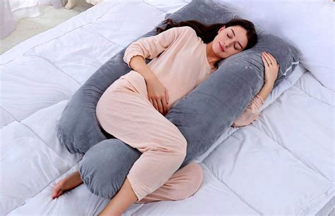 the 4 best body pillows for side sleepers