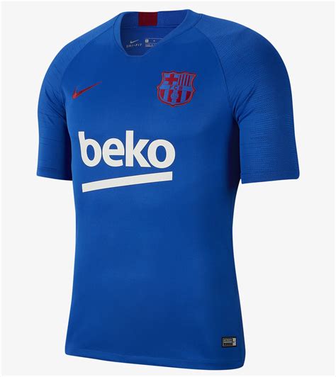 barcelona trainingsshirt en warming  shirt   voetbalshirtscom