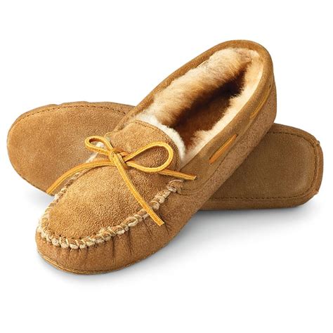 womens minnetonka moccasins sheepskin softsole moc slipper tan  slippers  sportsman