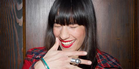 8 Things You Need To Know Before You Commit To Bangs Self
