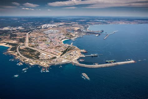 port   month aps ports  sines   algarve authority portugal