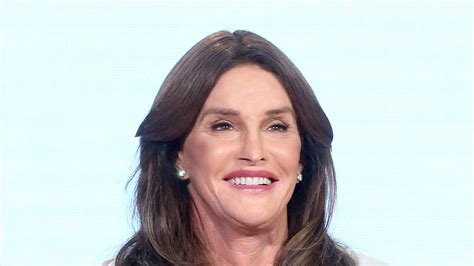 Caitlyn Jenner Halloween Costume Criticised By Transgender